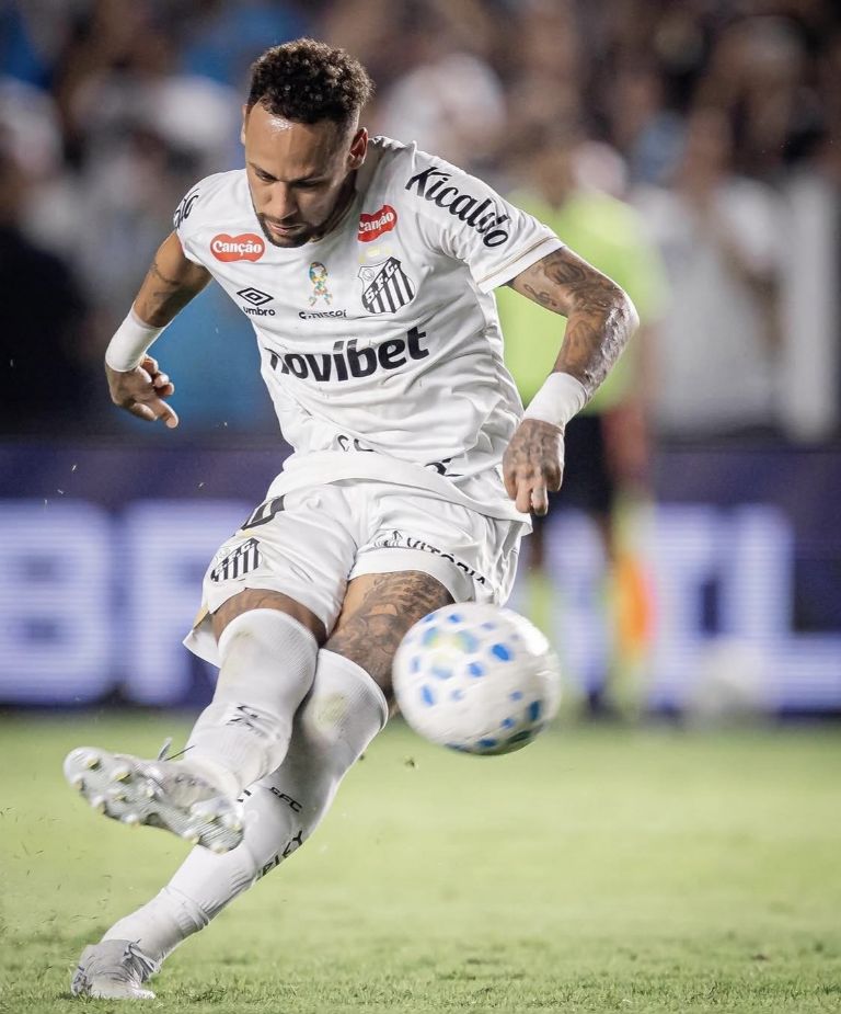 IG: @neymarjr