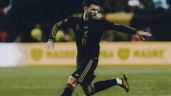 Foto ilustrativa de la nota titulada: ¿Traición celeste? Santiago Gimenez revela que su ídolo de niño fue una leyenda de Chivas