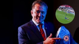 Foto que representa a Carlos Hermosillo explota ante el error de Kevin Mier ante Chivas: "Siempre se equivoca"