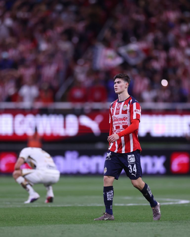 X: @Chivas