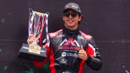 Foto que representa a Santiago Cruz logra contundente remontada para subir al podio con Alessandros Racing