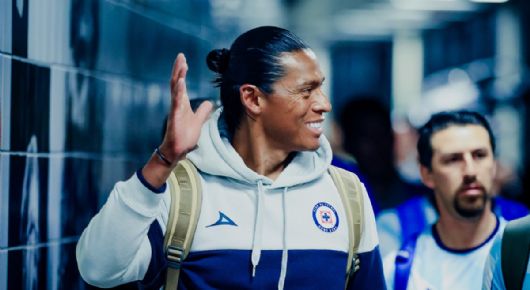 Leyenda cementera respalda a Joel Huiqui como DT de Cruz Azul: “Me gustaría que se quede”