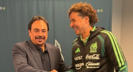 Guillermo Ochoa sorprende tras reunión con Hugo Sánchez: “Las leyendas dejan huella”