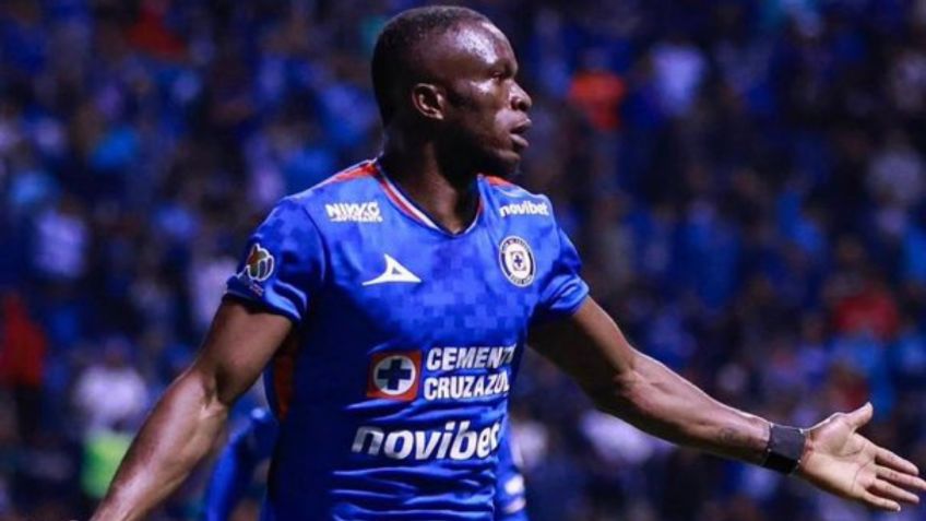 Christian Ebere brilla con doblete en triunfo de Cruz Azul ante Atlas en la Ida de Cuartos