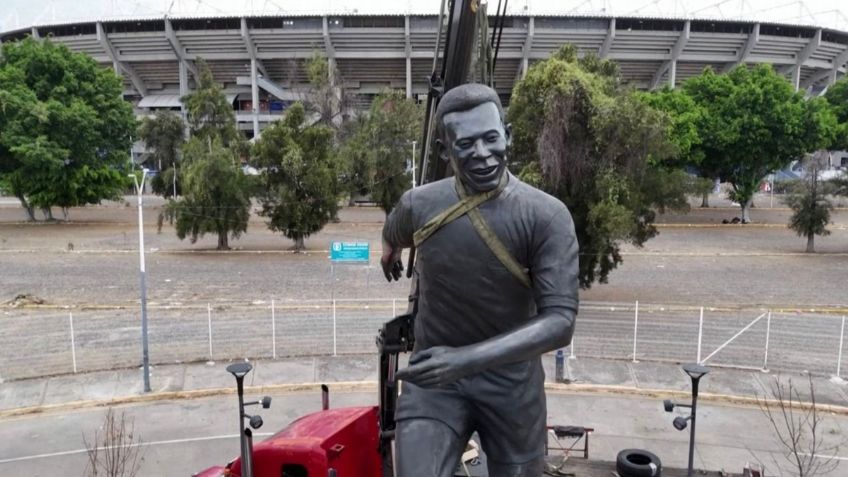 Mundial 2026: Así luce la impresionante estatua de Pelé en el Estadio Jalisco