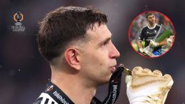 Foto que representa a Dibu Martínez, de ganar la Europa League con un dedo roto a imponer una hazaña en el futbol