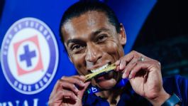 Foto que representa a Los 2 récords que Joel Huiqui batió al conquistar la décima Liga MX de Cruz Azul