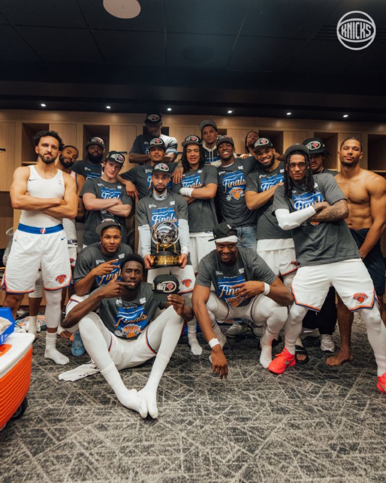 X: @nyknicks