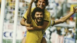 Foto que representa a La historia de Sócrates, la figura de Brasil en México 1986 que enfrentó a un dictador