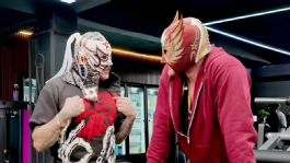 Foto que representa a El Grande Americano revela a Penta que desde niño es fan de México | VIDEO
