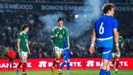 Foto que representa a Santi Gimenez y Raúl Jiménez elogian a la Hormiga González rumbo al Mundial 2026
