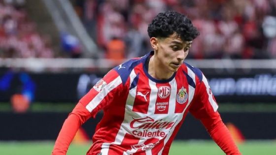 ¿Dejará Chivas? Richard Ledezma podría regresar a Europa y unirse a otro mexicano