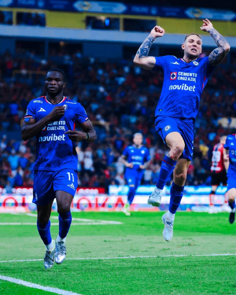 X: @CruzAzul
