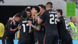 Foto que representa a Aguirre define a los titulares de México vs Sudáfrica; iniciarían amistoso ante Serbia