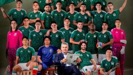 Foto que representa a Canelo Álvarez, Místico y Checo Pérez anuncian la lista de México para el Mundial 2026