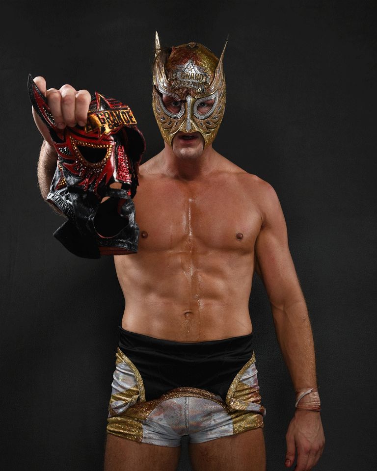 X: @luchalibreaaa