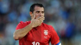 Foto que representa a El insólito récord de Dejan Stankovic: el único jugador que disputó 3 Mundiales con 3 países