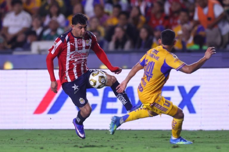 X: @Chivas