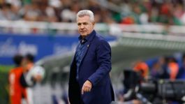 Foto que representa a Javier Aguirre, inconforme tras el triunfo de México ante Sudáfrica: "Era para 4-0"