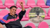 Foto ilustrativa de la nota titulada: Jorge Campos cruza Reforma descalzo en la lluvia y sus fans enloquecen: “Eres el número 1”