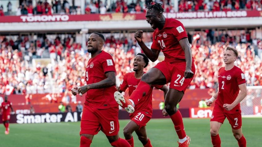 ¡Histórico! Con gol de Cyle Larin, Canadá logra su primer punto en un Mundial