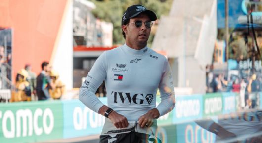 F1: Checo Pérez se queda corto en la clasificación del GP de Barcelona; Leclerc se estrella
