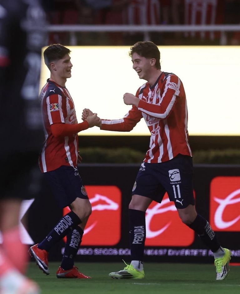 IG: @chivas