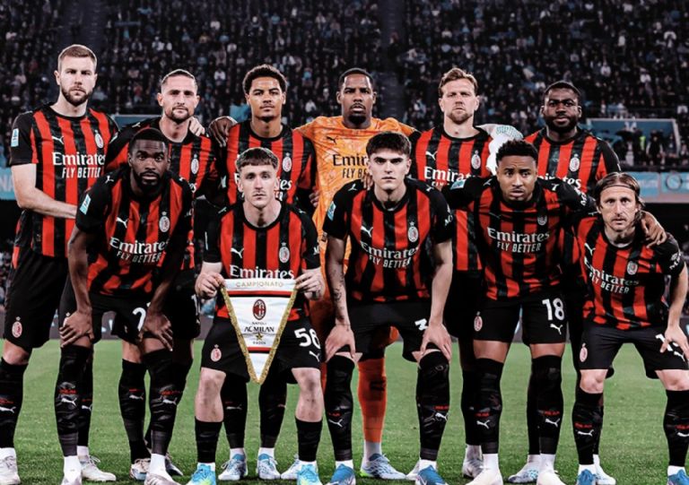 X: @acmilan