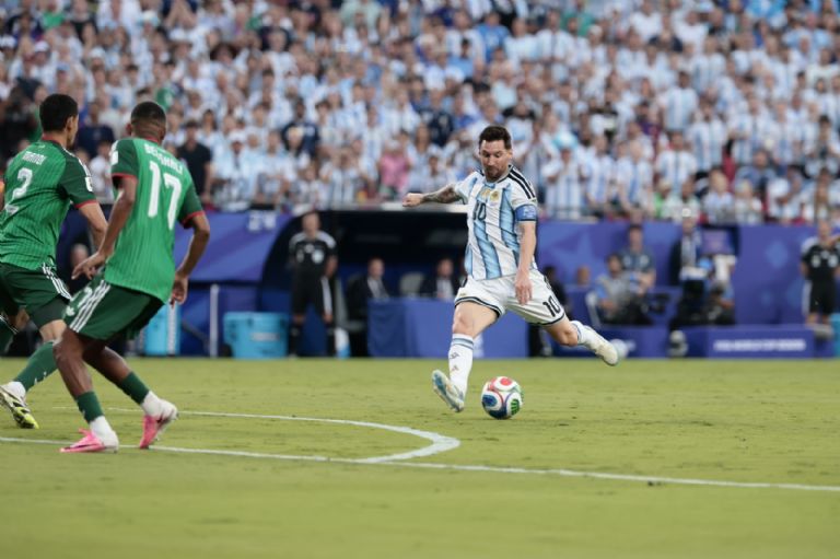 X: @Argentina