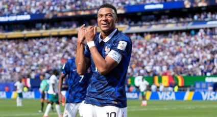 Francia celebra el récord de Mbappé