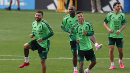 Foto que representa a Mundial 2026: ¡Alineación, lista! Las sorpresas de Javier Aguirre ante Corea del Sur