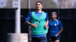 Foto que representa a ¿Por qué expulsaron a Miguel Almirón por taparse la boca en el Mundial 2026?