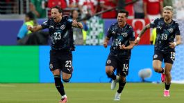 Foto que representa a Paraguay resiste y sorprende a Turquía para eliminarlo del Mundial 2026