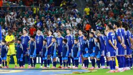 Foto que representa a DT de Japón se rinde ante Monterrey y desea regresar en Dieciseisavos del Mundial 2026