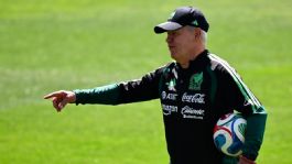 Foto que representa a Javier Aguirre moverá las piezas ante Chequia. Ellos sumarían minutos