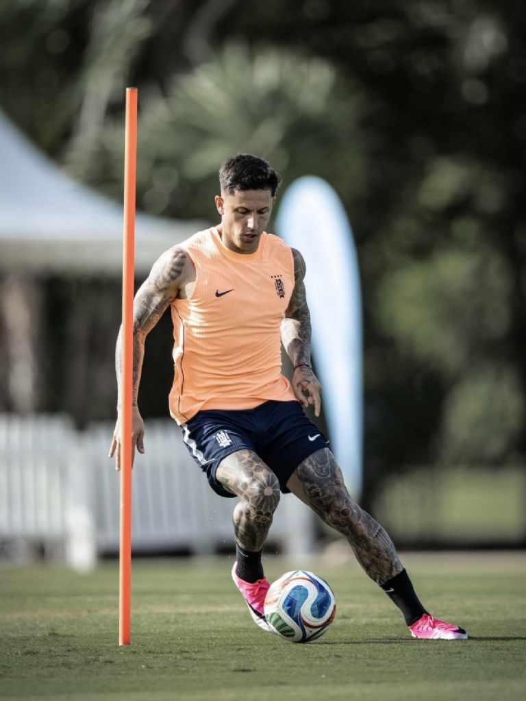 X: @Uruguay