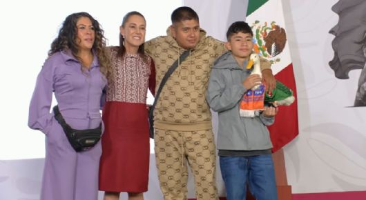 Pato Merlín aparece junto a Claudia Sheinbaum; ¿Asistirá al Chequia vs México?