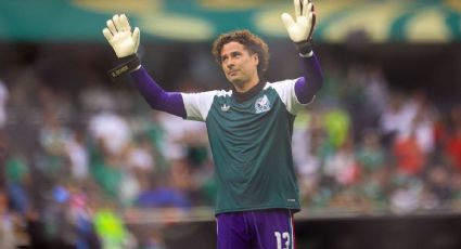 ¡Es leyenda! Guillermo Ochoa presume parche Legacy por sus seis Mundiales