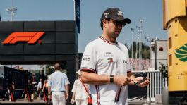 Foto que representa a F1: Checo Pérez sufre y abandona el GP de Austria; ¿qué pasó con su Cadillac?