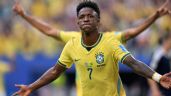 Foto ilustrativa de la nota titulada: Vinícius rompe en llanto al recordar a su abuela: “Hizo todo para sacarme adelante”