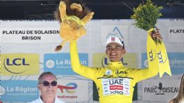 Foto que representa a ¿Dónde ver a Isaac del Toro en el Tour de Francia 2026? Canales del 4 al 26 de julio