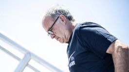 Foto que representa a Marcelo Bielsa se sincera ante el fracaso con Uruguay: "Esta despedida es muy dolorosa"