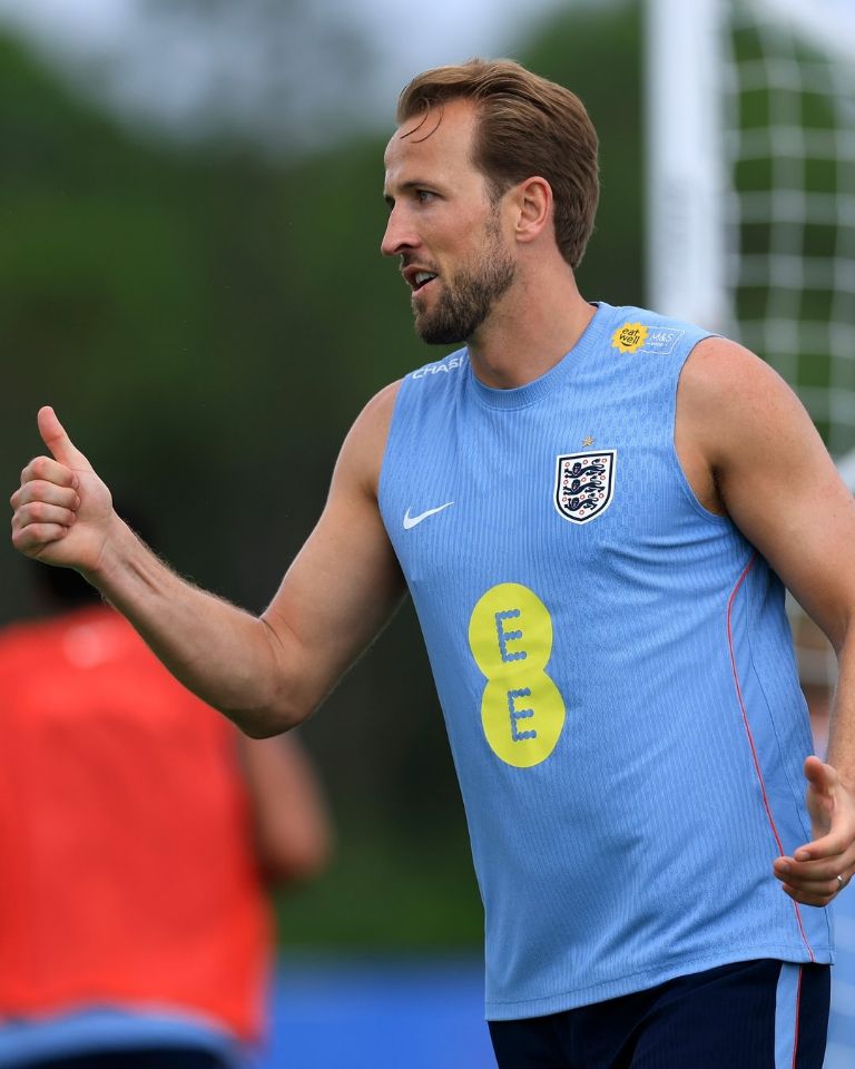 X: @England