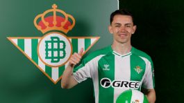 Foto que representa a Álvaro Fidalgo confiesa la razón por la que dejó al América y fichó por el Real Betis