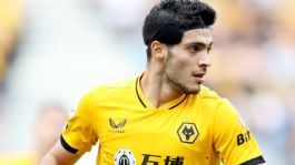 Foto que representa a Wolverhampton confirma el regreso de Raúl Jiménez; ¿cómo le fue en su primera etapa?